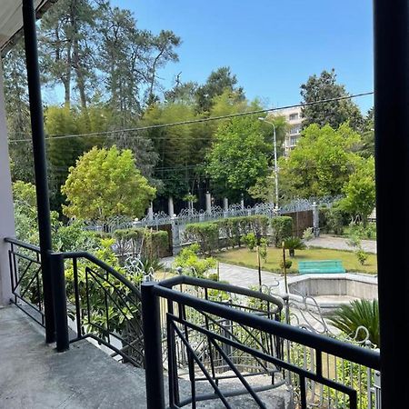 Guesthouse On Agmashenebeli 328 科布列季 外观 照片