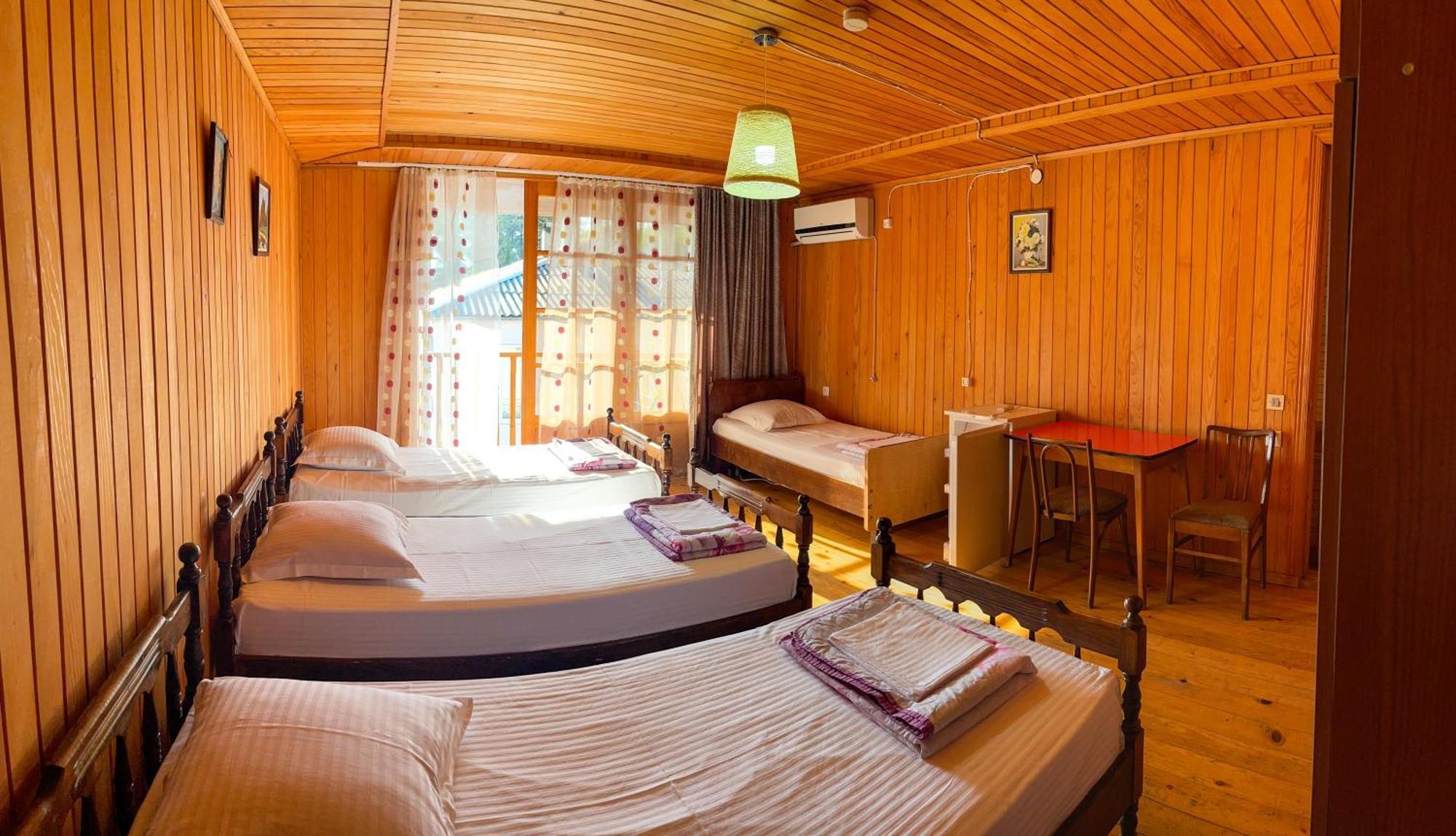 Guesthouse On Agmashenebeli 328 科布列季 外观 照片