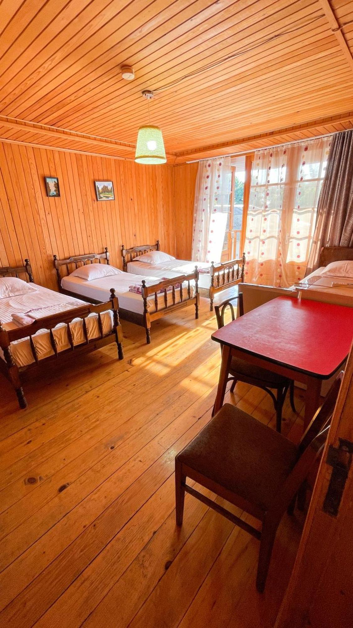 Guesthouse On Agmashenebeli 328 科布列季 外观 照片